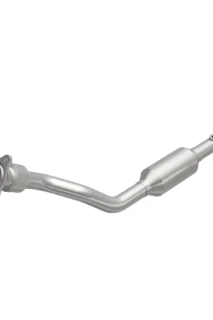 MagnaFlow Conv DF 04-05 Chevy Cavaler/Malibu / 04-05 Pontiac Grand Am/Sunfire Rear (HM OBDII) Trusted Brand