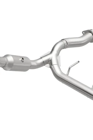 Professional Grade Magnaflow 15-17 Ford F-150 5.0L Direct Fit Converter