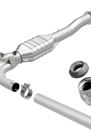 Crafted MagnaFlow Converter Direct Fit California Grade 96-99 GM K/C 1500/2500 5.0L V8/4.3L V6