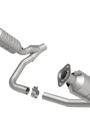 MagnaFlow Conv DF 05-06 Dodge Dakota/2006 Mitsubishi Raider 3.7L Y-Pipe Assembly Low Price