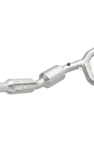 Trusted Brand MagnaFlow Conv DF 05-07 Ford E150 4.6L Passenger Side