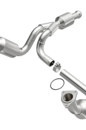 Luxury MagnaFlow Conv Direct Fit 10-13 GMC Sierra 1500 V6 4.3L