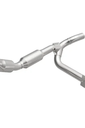 Magnaflow 02-03 Ford F-150 5.4L Direct Fit Converter Professional Grade