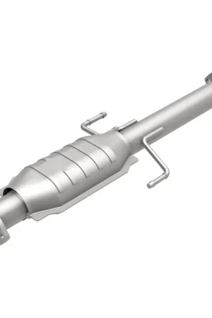 MagnaFlow Conv DF 02-04 Tacoma 3.4L rear 50S Time-Limited