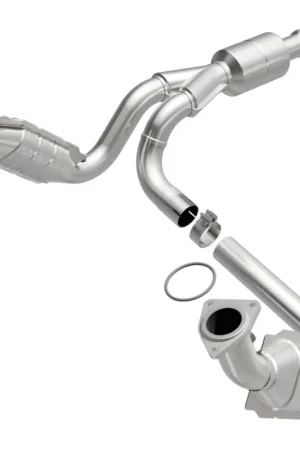 MagnaFlow Conv DF 09-13 Chevy Avalanche 5.3L Latest