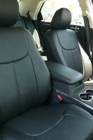 Price Drop Chrysler 300 Clazzio Seat Covers