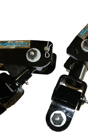 Superior Engineering Drop Shackles Front Pair (Landcruiser 40 Series) Reduced Price