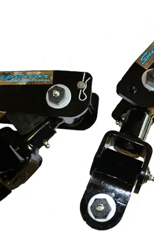 Superior Engineering Drop Shackles Rear Pair (Sierra/Drover) Free Returns