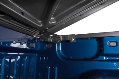 Sale UnderCover 15-20 Chevy Colorado/GMC Canyon 6ft Lux Bed Cover - Silver Ice - UC1166L-GAN